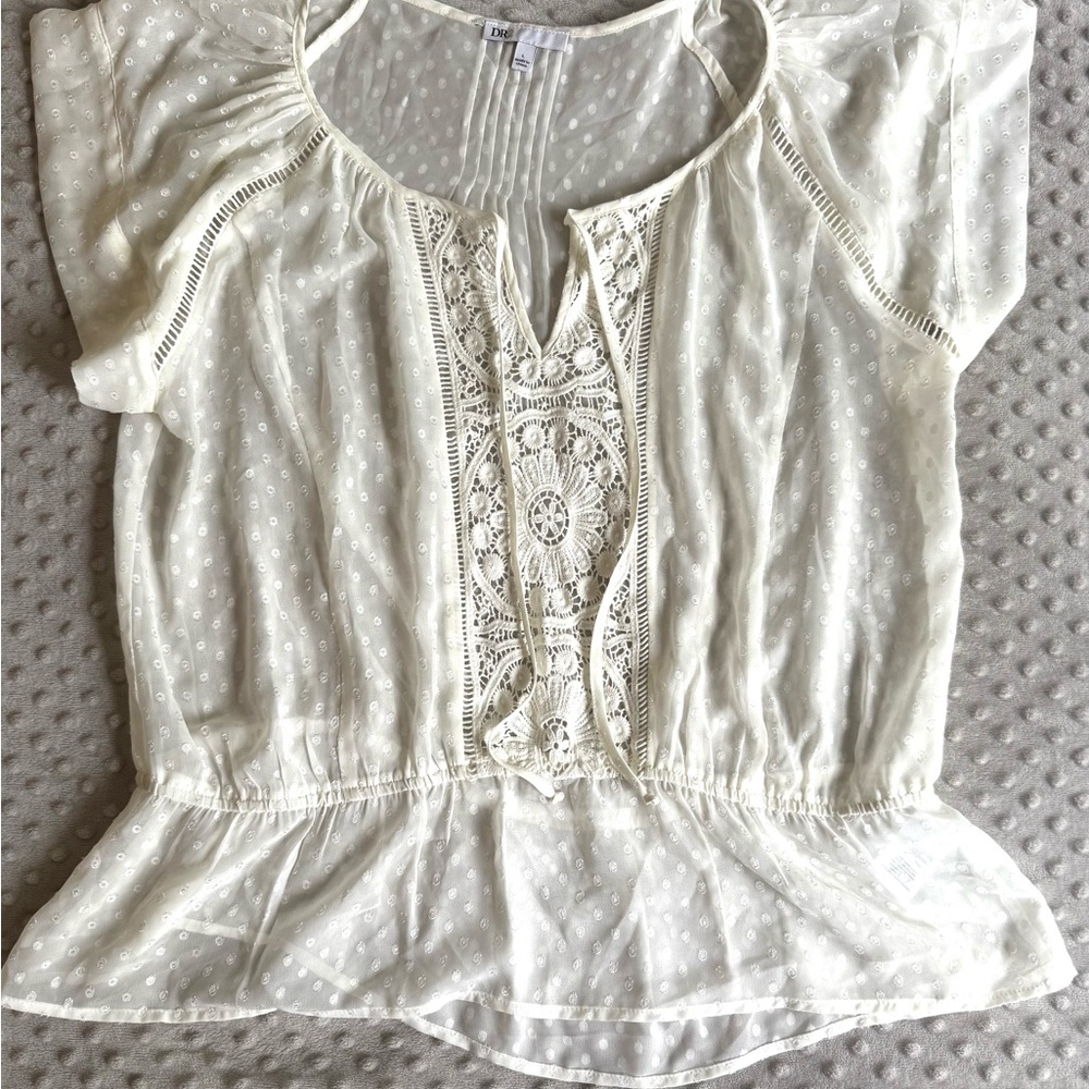 DR2 White Peplum Blouse